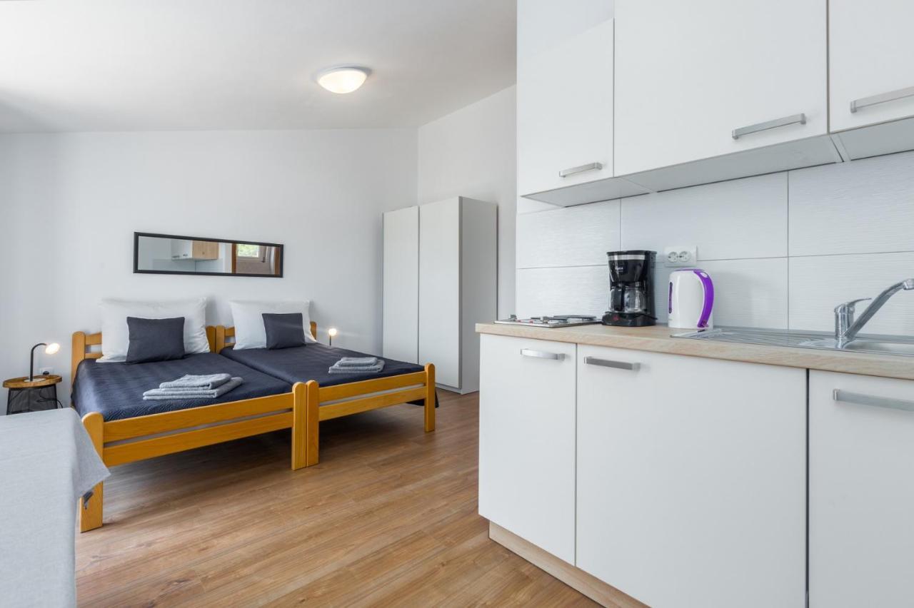 Apartments Emil PUY Exterior foto